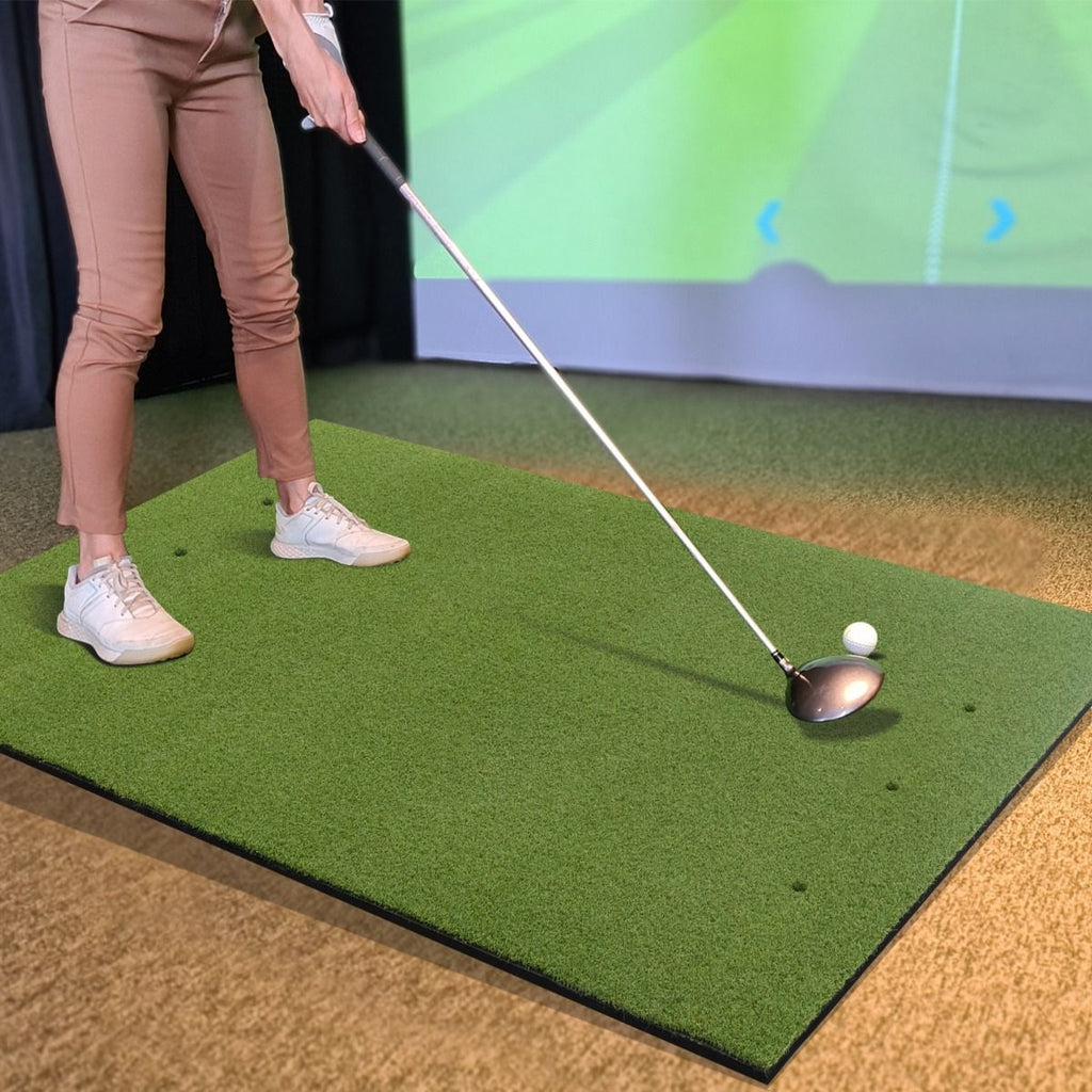 20 Mm Golf Hitting Mat Includes 2 Rubber Tees and 2 Alignment Sticks