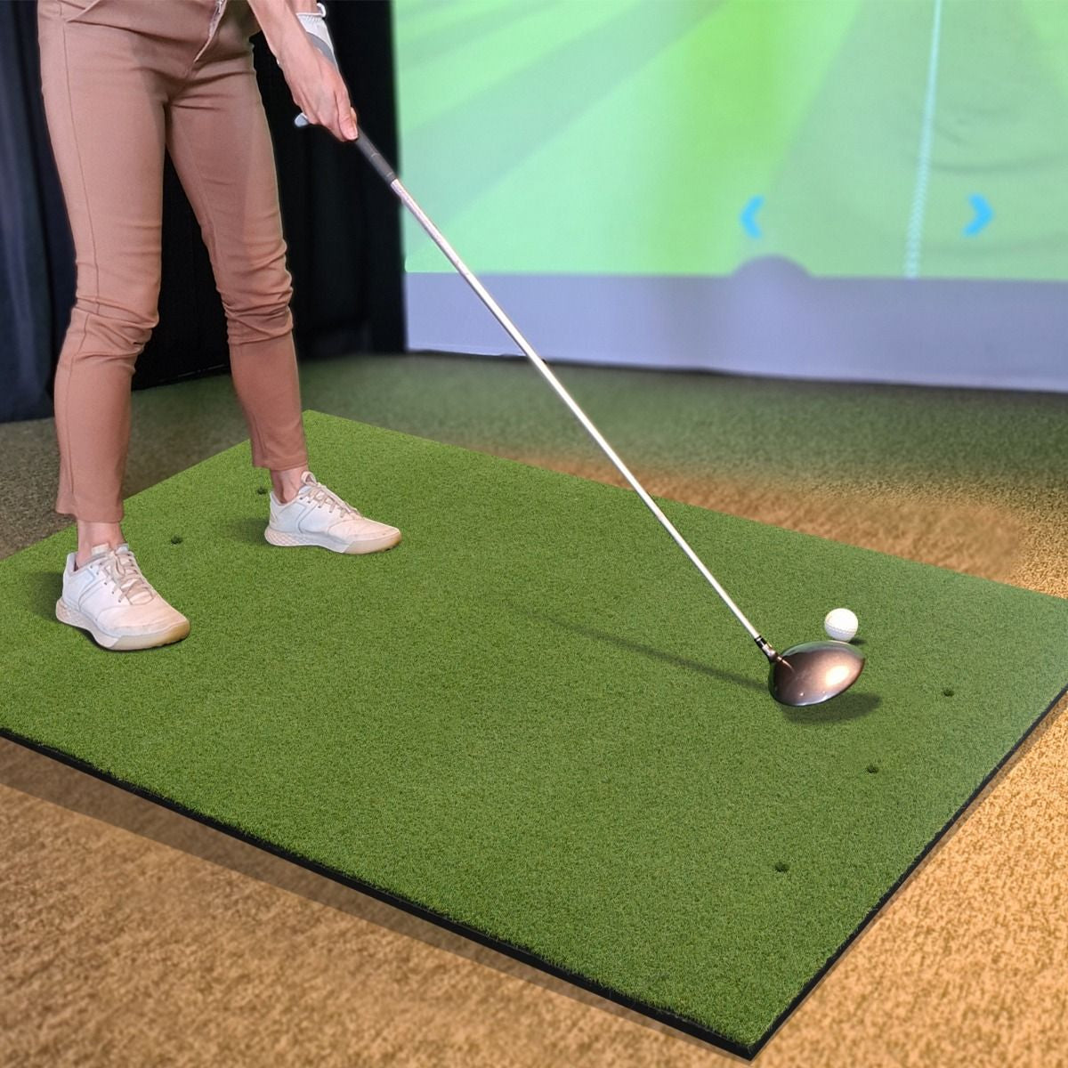20 Mm Golf Hitting Mat Includes 2 Rubber Tees and 2 Alignment Sticks
